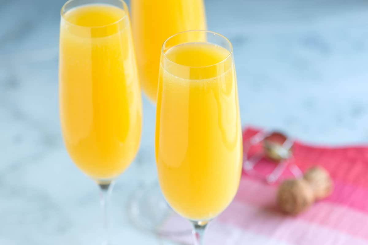 How to Make the Best Mimosa: Easy Recipe, Tips & Best Ingredients
